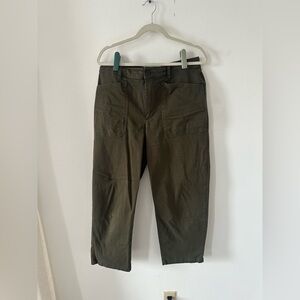 Universal Thread Olive Cropped Cargo Pants